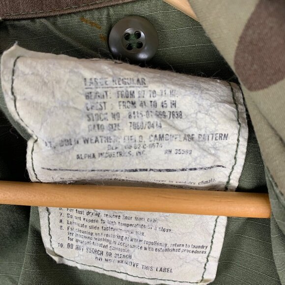 VTG U.S. Army Field Jacket Patches/Name Tag Lyons Camouflage Regular Size - Picture 4 of 16